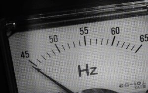 【シリーズ・都市伝説】幽霊が見える周波数「19Hz」